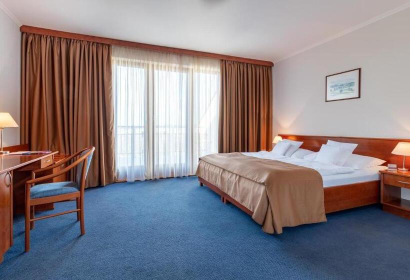 Номер Стандарт, April Hotel Panorama