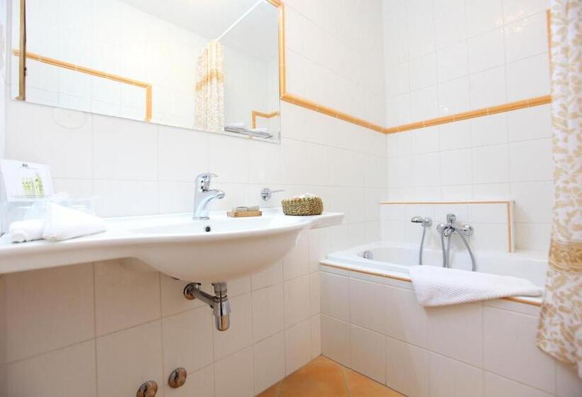 スタンダードルーム, April Hotel Panorama