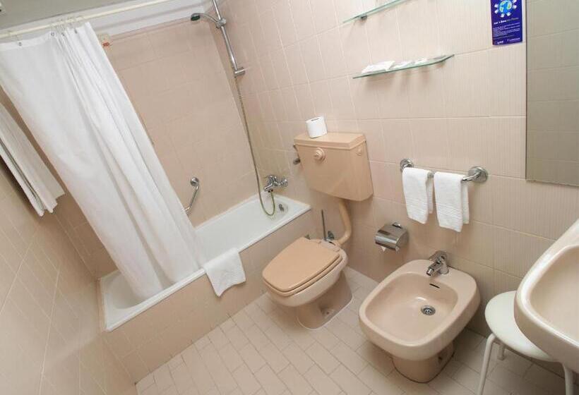 Номер Стандарт, Albergaria Quim Barreiros