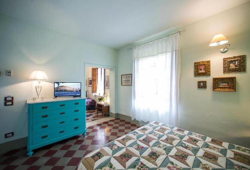 סוויטת ג'וניור, Albergo Da Annita   Room Only