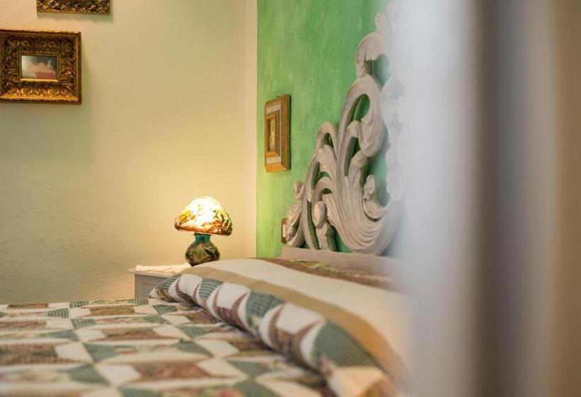 סוויטת ג'וניור, Albergo Da Annita   Room Only