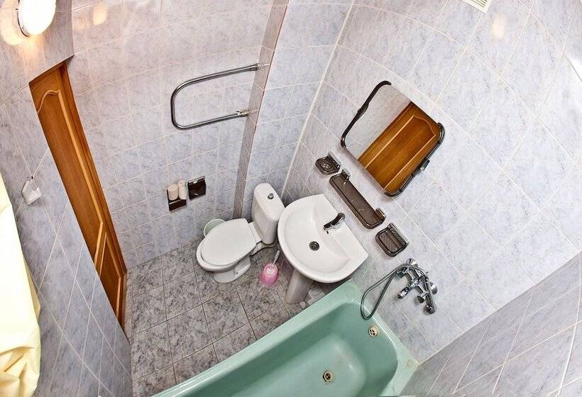 غرفة إقتصادية, Amaks Yubileinaya