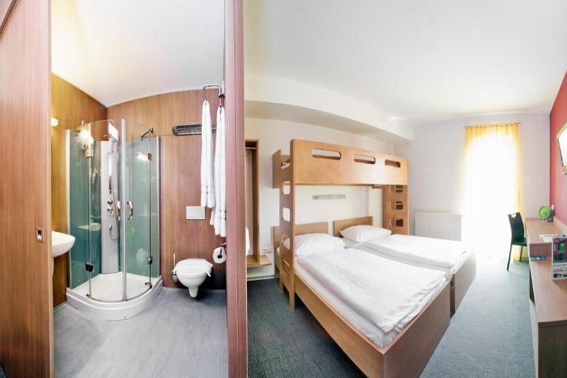 غرفة قياسية ثلاثية, Clever