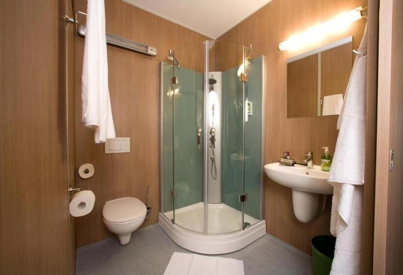 غرفة قياسية, Clever