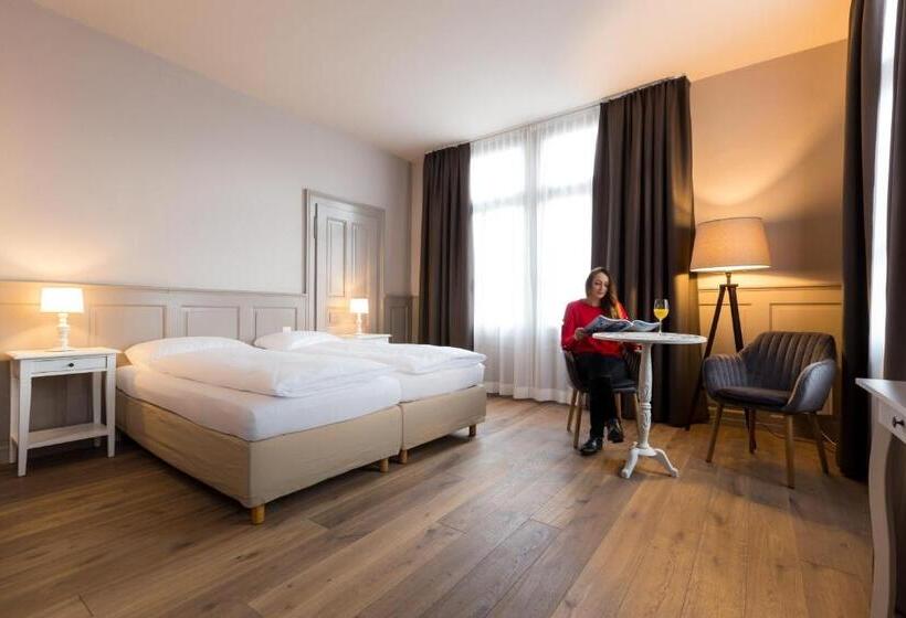 标准间, Emmental