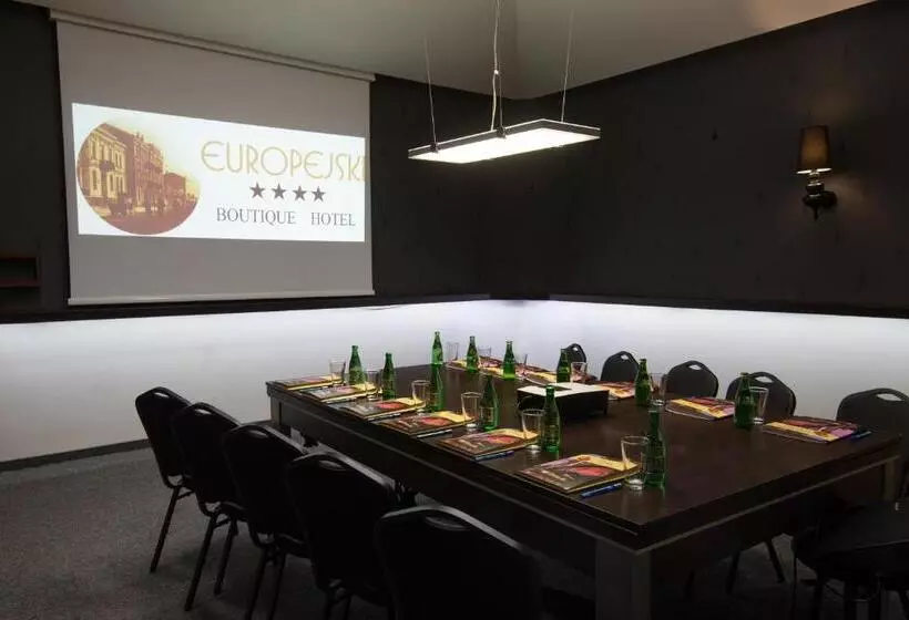 اتاق سوپریور یک تخته, Europejski Boutique