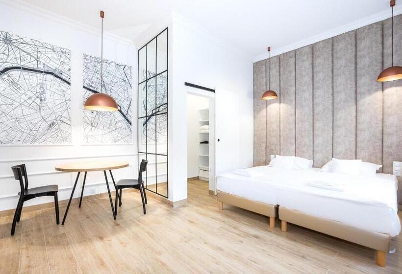 استودیوی استاندارد, Europejski Boutique