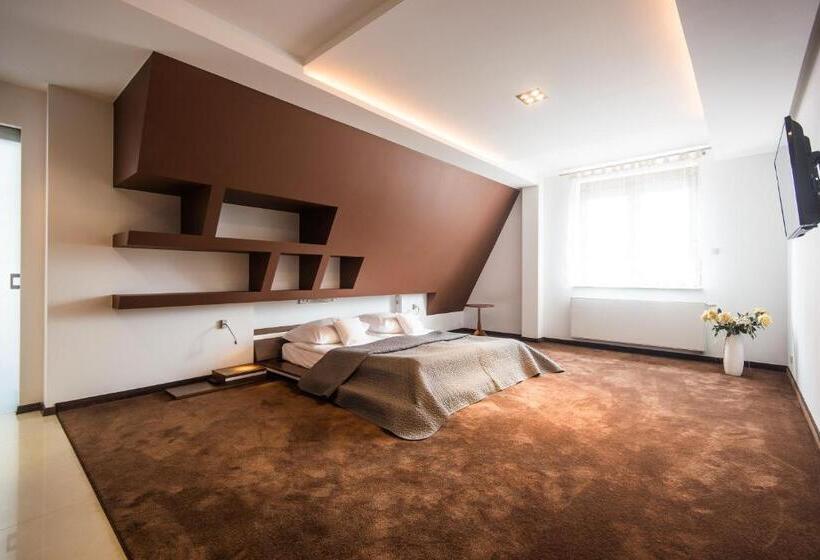 , Europejski Boutique