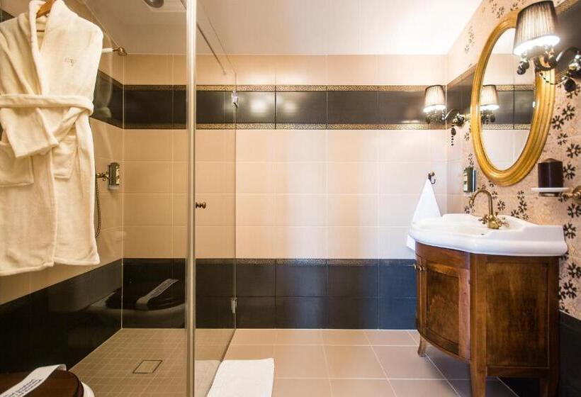 , Europejski Boutique