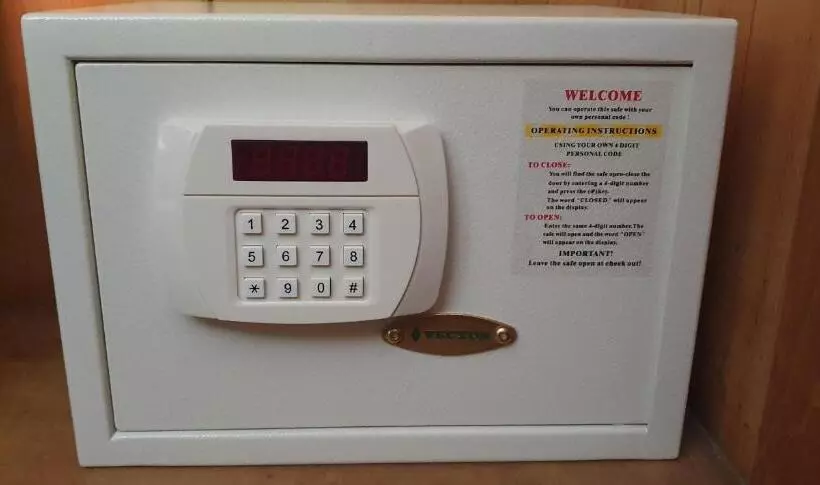 スタンダード4人部屋, Karlštejn & Spa