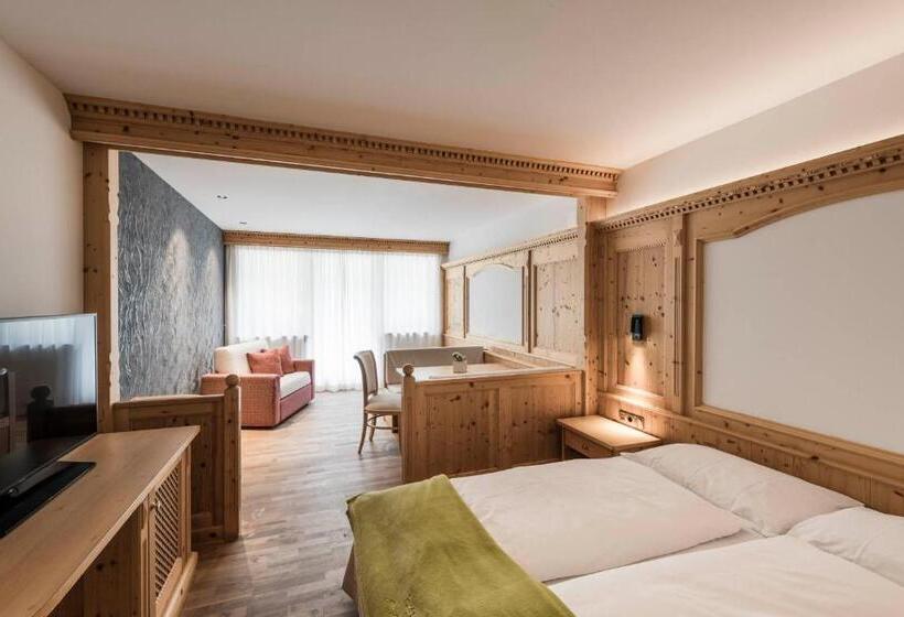 غرفة ديلوكس مزودة بشرفة, Paradies Pure Mountain Resort