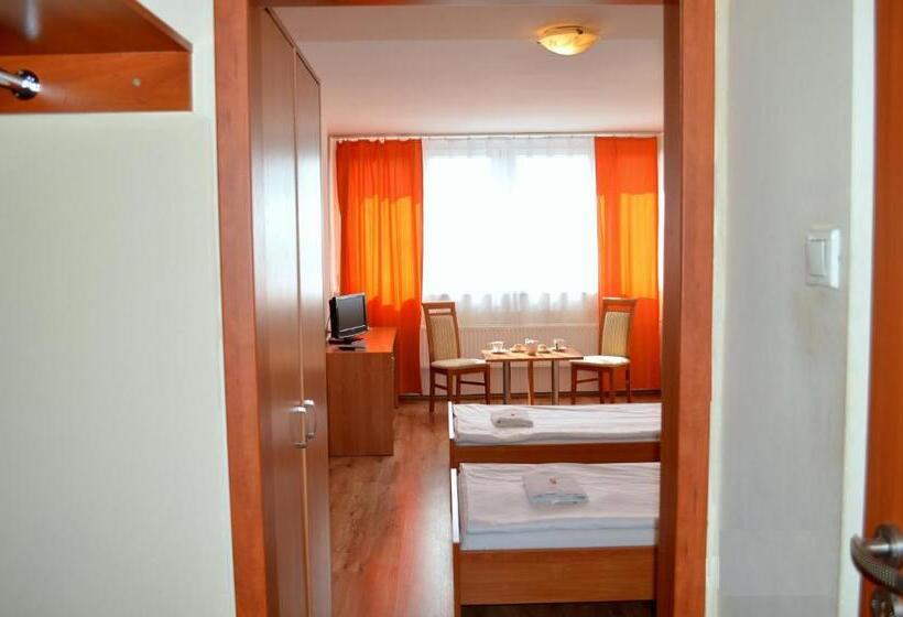 חדר סטנדרט, Perła