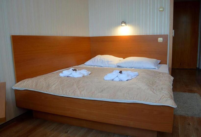 חדר סטנדרט, Perła