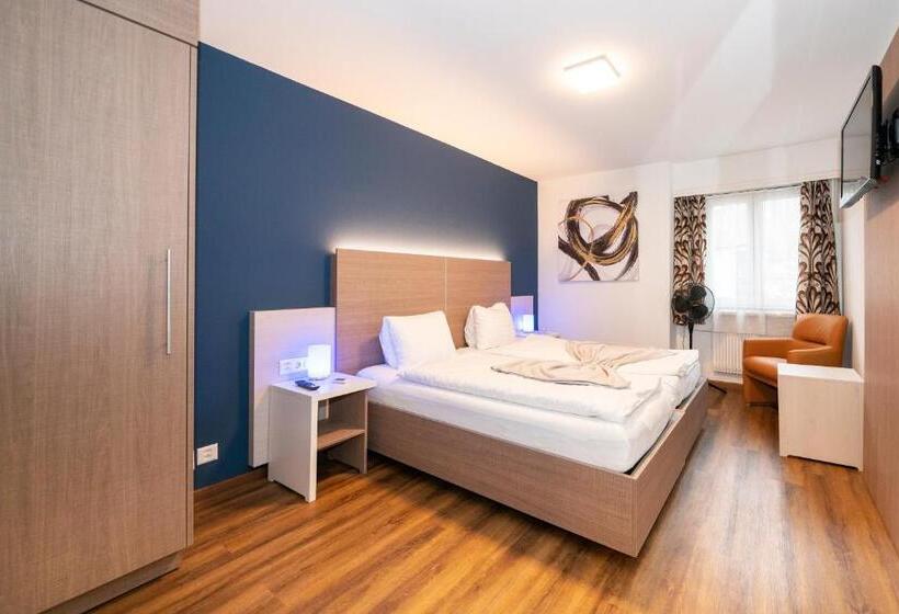 Люкс Superior, Post