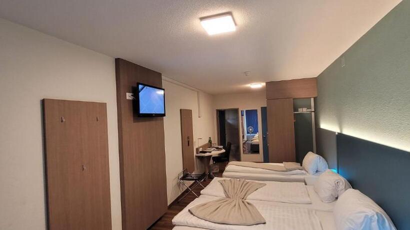 Четырехместный Номер Стандарт, Post