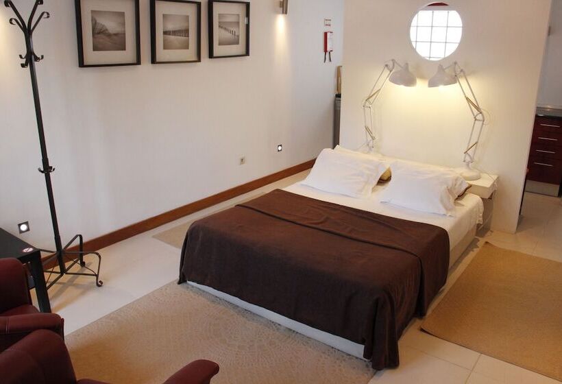 Студия Стандарт, Quinta Do Molinu