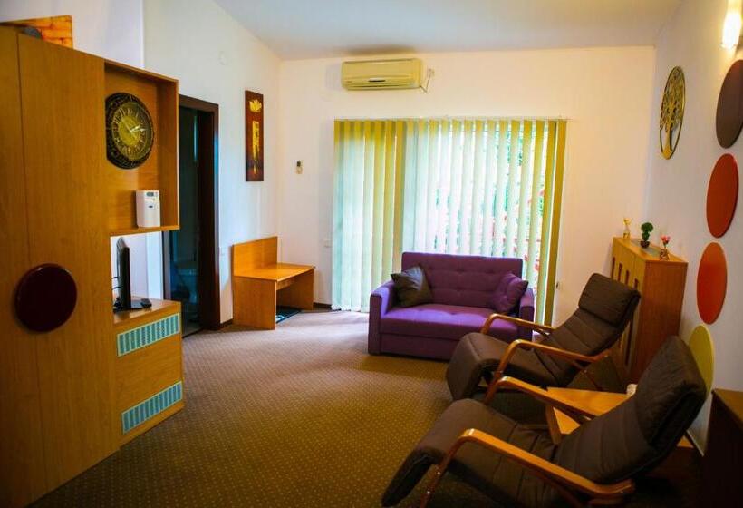 Camera Deluxe Vista Giardino, Regal