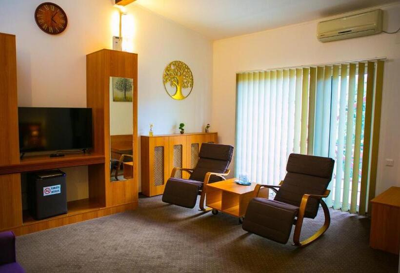 Camera Deluxe Vista Giardino, Regal