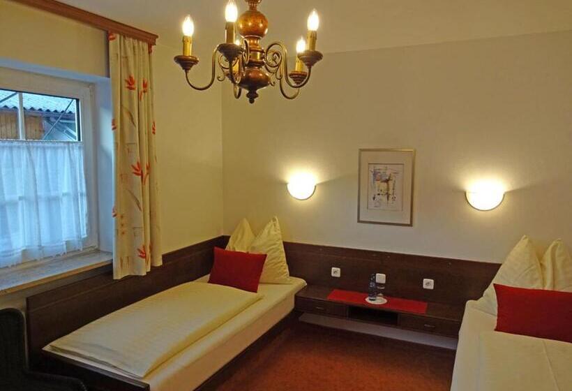 חדר סטנדרט, Schlair