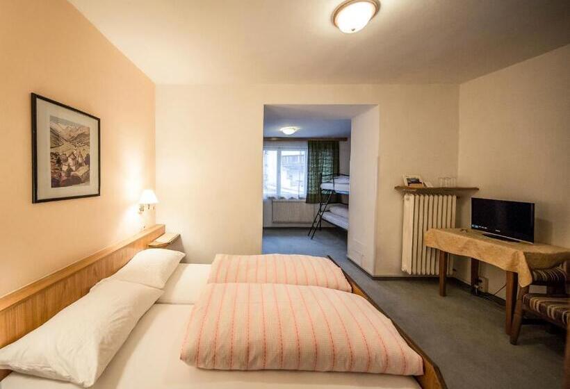 Семейный Номер, Gasthof Moarwirt