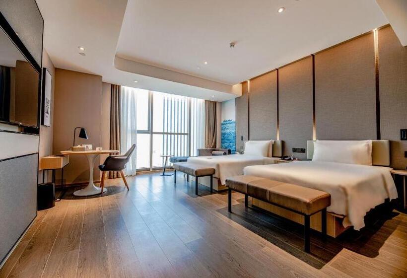Номер Superior, Atour S Hotel Shenzhen Longgang Zhonghaixing