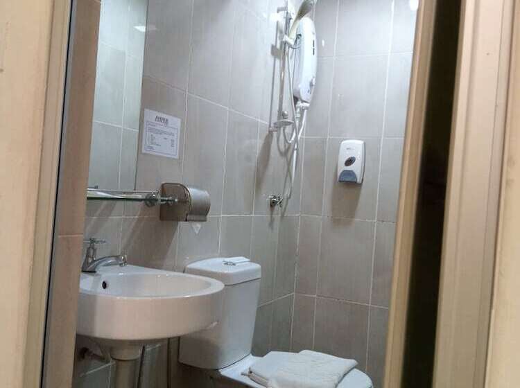 ファミリールーム, Avenue Bangi