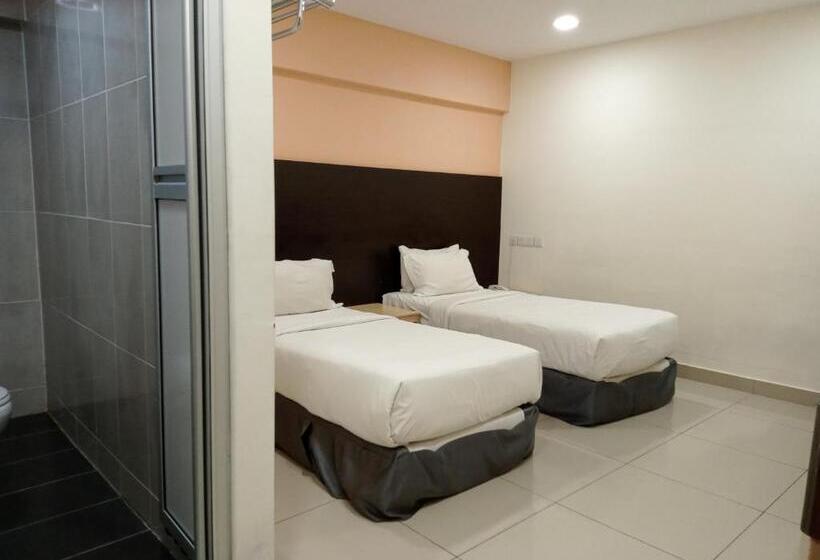 スタンダードルーム, Avenue Bangi