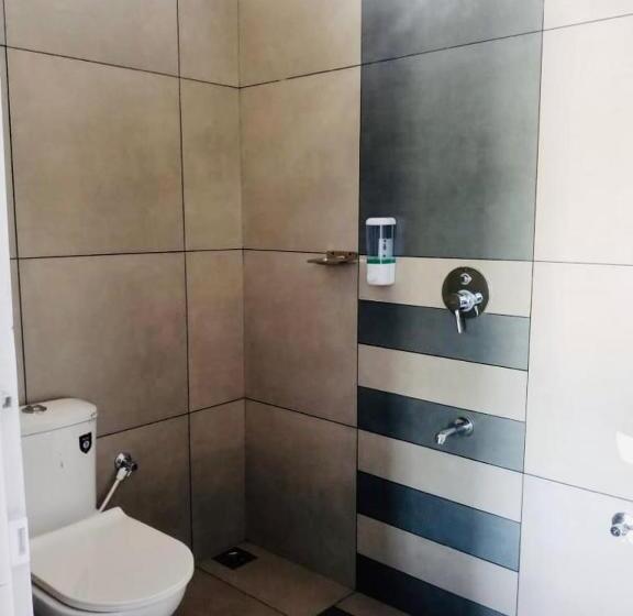 ビラホテル１ベッドルーム, The Lavender Resort Waynad