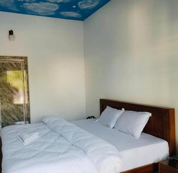 ビラホテル１ベッドルーム, The Lavender Resort Waynad