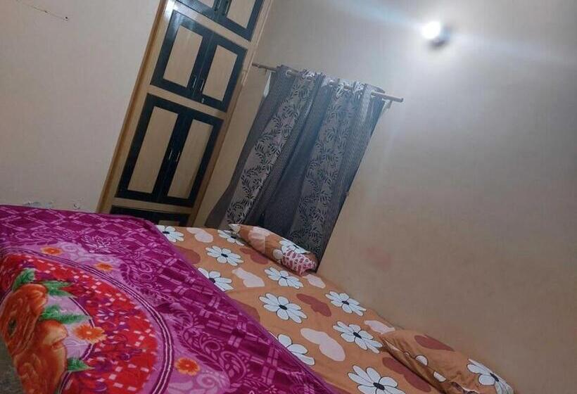 חדר קלאסי לשלושה, Oyo 88404 Golden Oyo Guest House