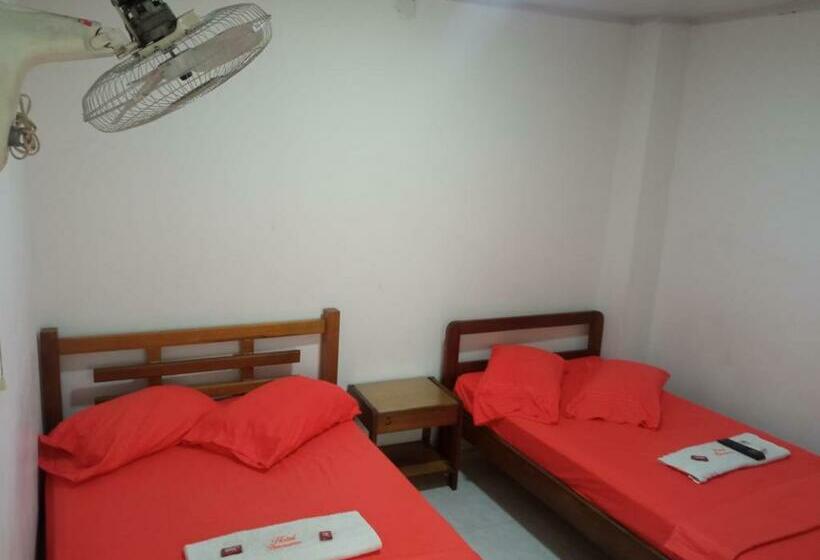 חדר סטנדרט לשלושה, Panorama Neiva