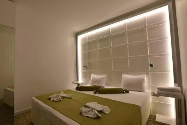 シングルデラックスルーム, Trabzon Fly Inn