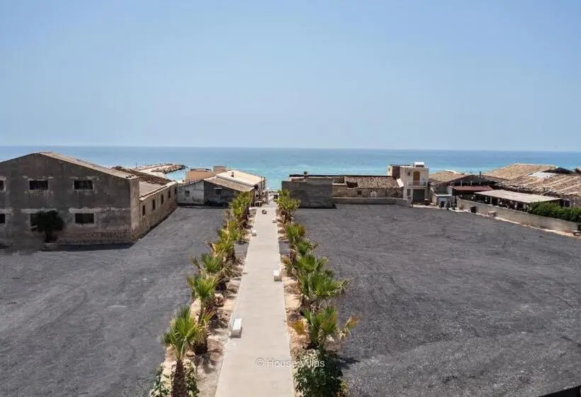スタンダードバンガロー, Residence Il Borgo