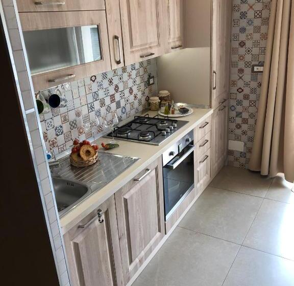 Апартаменты Deluxe 1 Спальня, Zerostuni Suite Apartment