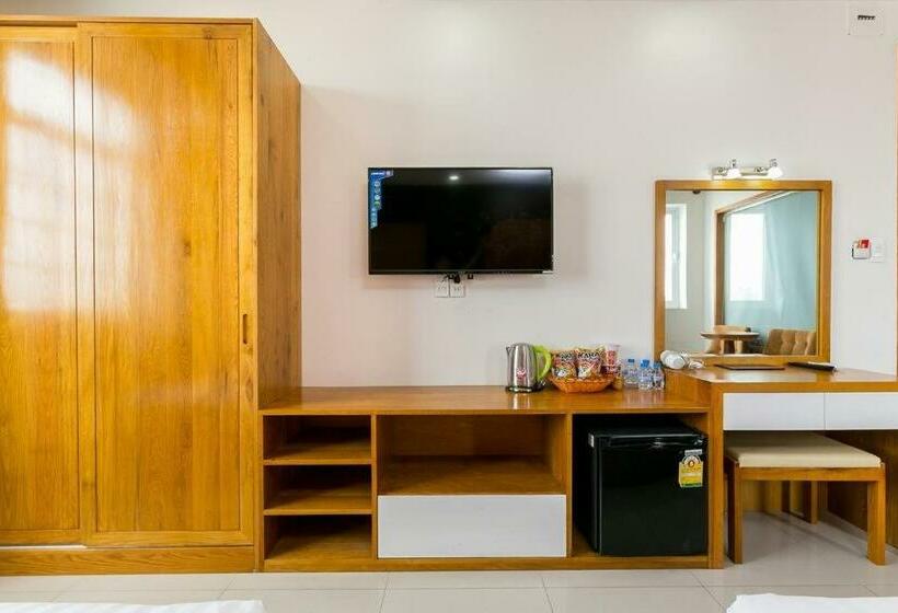 اتاق استاندارد چهار تخته, Khách Sạn Thiên Cung