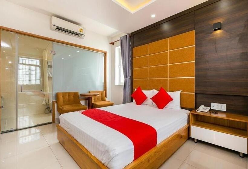 اتاق استاندارد چهار تخته, Khách Sạn Thiên Cung