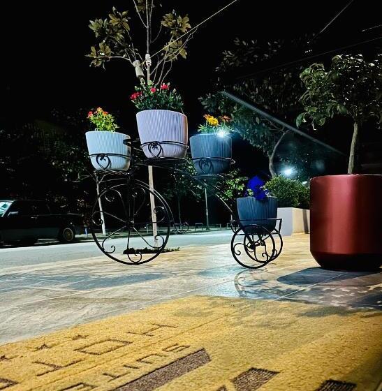 جناح جونيور مطلّ علي البحر, 3b Suites Boutique