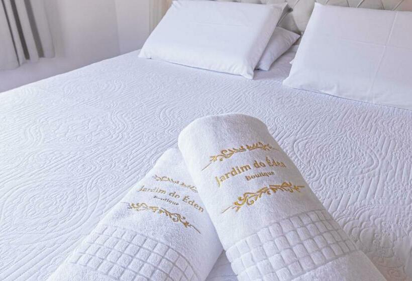 غرفة قياسية رباعية, Jardim Do Eden Piri