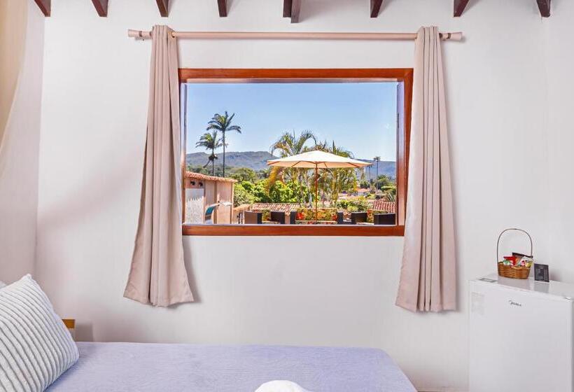 غرفة قياسية, Jardim Do Eden Piri