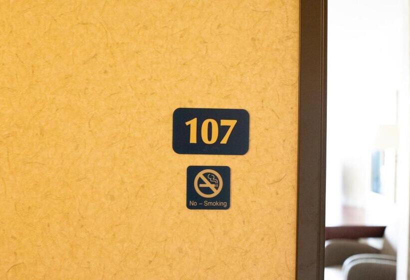 غرفة قياسية, Colfax Inn By Marifah