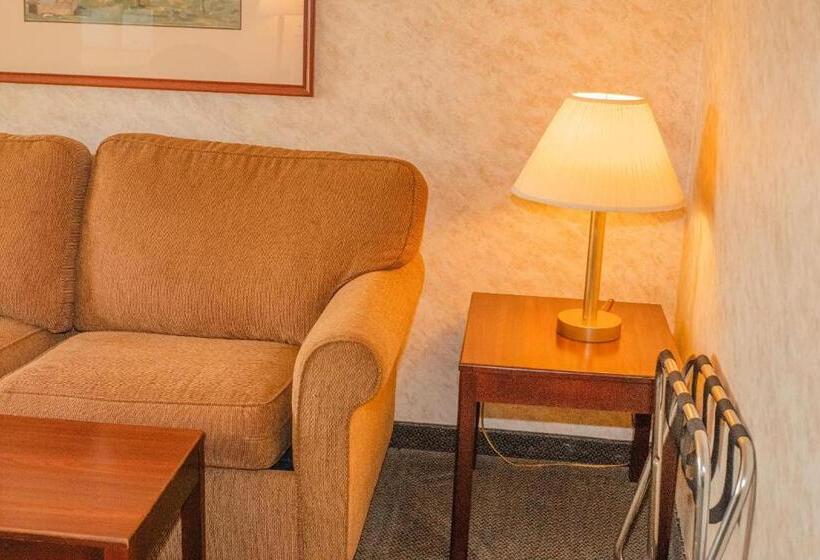 Стандартный Номер Кровать Кинг, Colfax Inn By Marifah