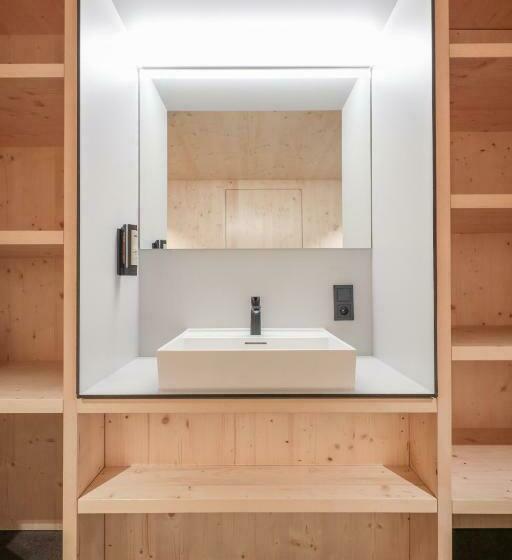 חדר משפחתי נוף להרים, Revier Mountain Lodge Montafon