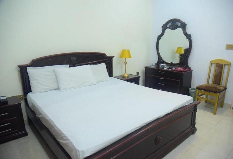 싱글 디럭스 룸, Shaheen Continental Multan