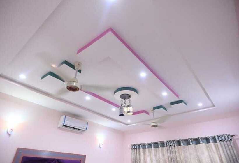 디럭스 트리플 룸, Shaheen Continental Multan