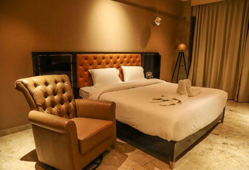 キングサイズベッドのデラックスルーム, Vits Bharat Nanded