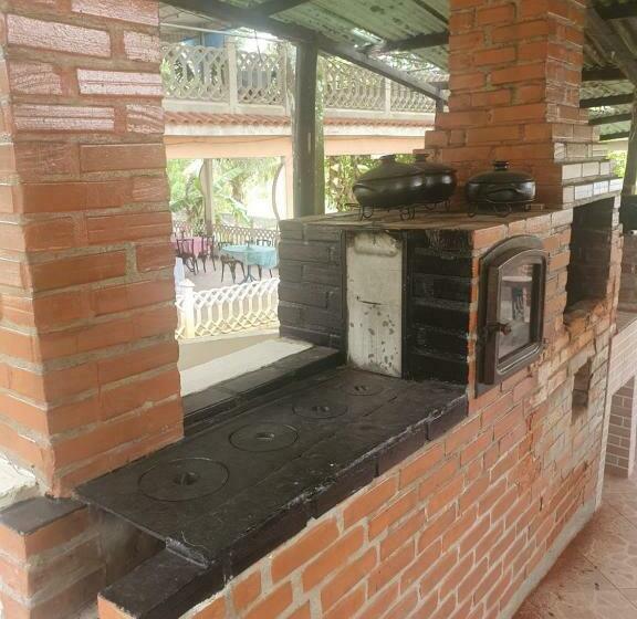 패밀리 룸, Sítio Recanto Do Paraíso