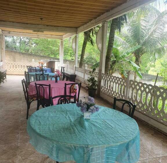 패밀리 룸, Sítio Recanto Do Paraíso