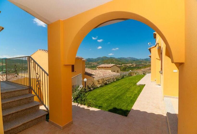 Апартаменты 2 Спальни, Corte Di Gallura