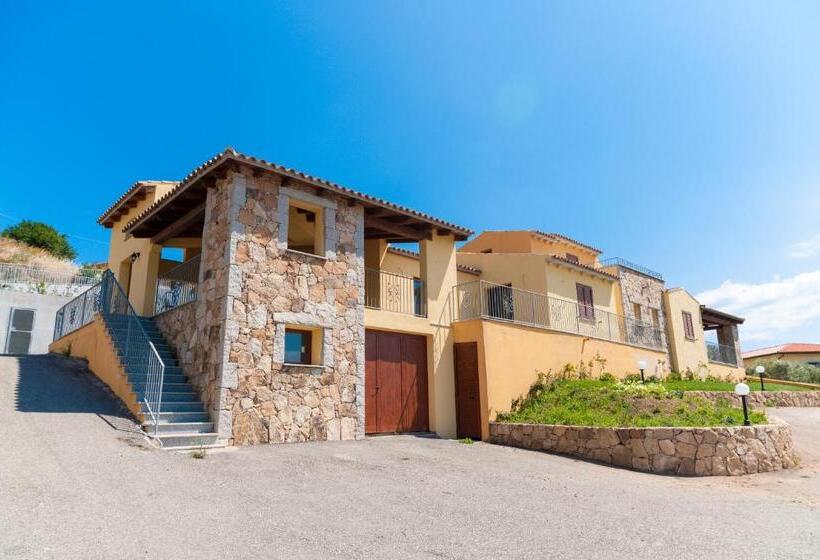 Апартаменты 2 Спальни, Corte Di Gallura