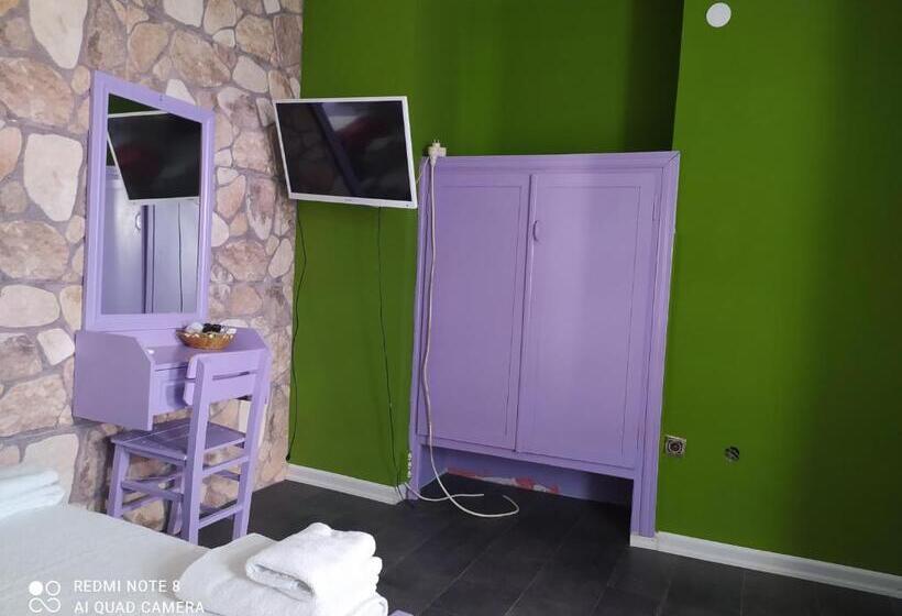 اتاق استاندارد سه نفره, Dionysos Otel & Restoran & Ada Kahvaltı